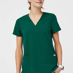 Figs Hunter Green XS Casma Top